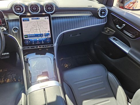 Used 2023 Mercedes-Benz GLC 300 GLC 300 image 17