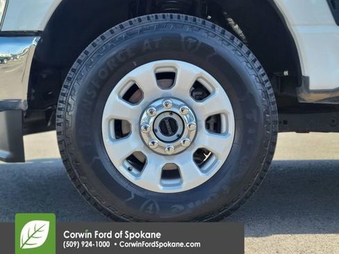 Certified 2024 Ford F350 XLT AWD/4WD image 9