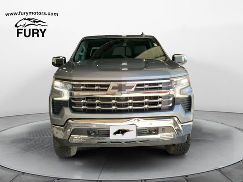 Used 2024 Chevrolet Silverado 1500 LTZ w/ LTZ Premium Package AWD/4WD image 8