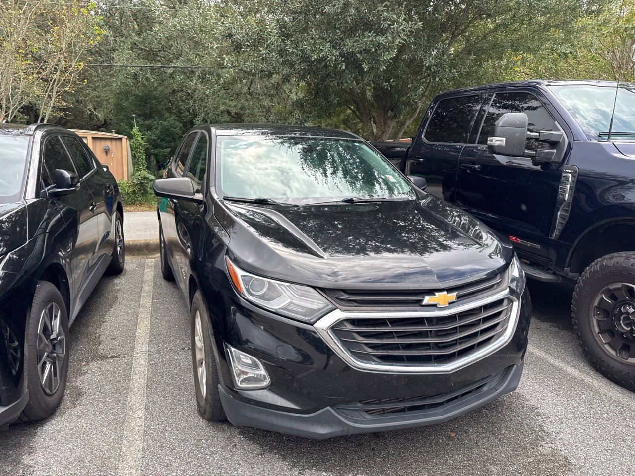 Used 2021 Chevrolet Equinox LS w/ LS Convenience Package FWD image 3