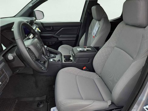 New 2025 Toyota Tacoma SR5 image 9