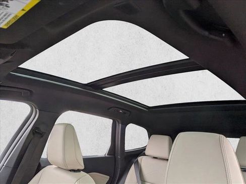 Used 2023 BMW X1 xDrive28i image 16