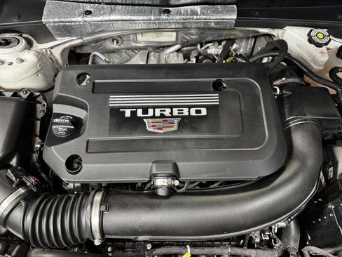 Used 2020 Cadillac XT4 Premium Luxury w/ Driver Awareness Package image 43