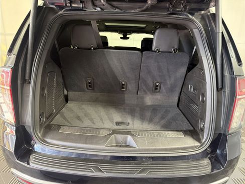 Used 2021 Chevrolet Tahoe High Country image 26