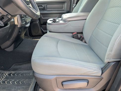 Used 2014 RAM 1500 Express RWD image 7