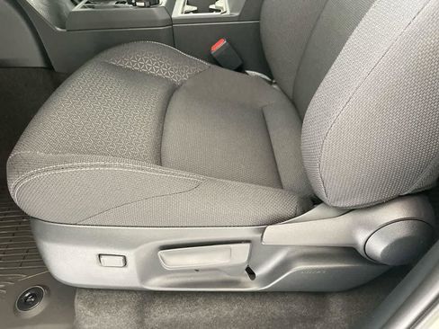 New 2026 Toyota 4Runner SR5 AWD/4WD image 12