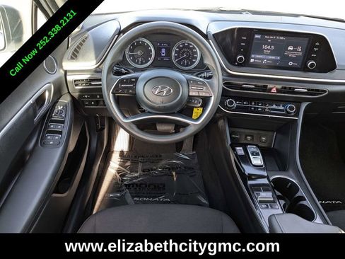 Used 2023 Hyundai Sonata SE w/ Cargo Package image 16