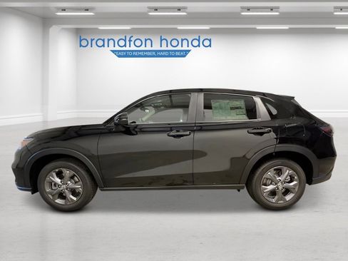 New 2026 Honda HR-V LX image 2