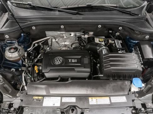Used 2022 Volkswagen Atlas SE w/ Panoramic Sunroof Package AWD/4WD image 3