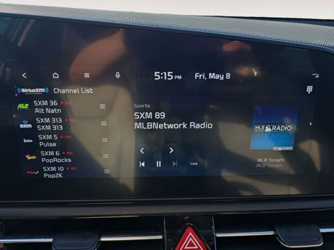 Used 2023 Kia Niro SX Touring FWD image 18