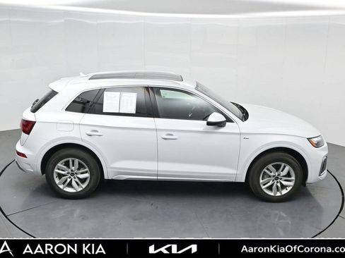 Used 2023 Audi Q5 2.0T Premium w/ Convenience Package AWD/4WD image 59