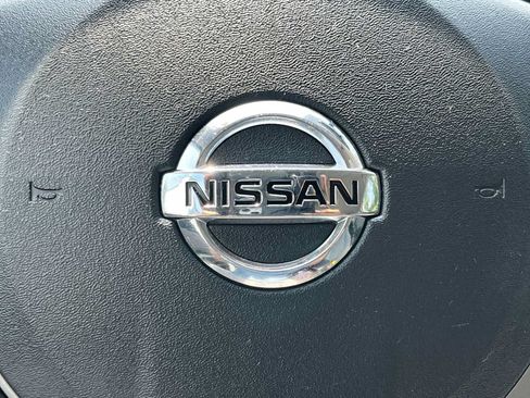Used 2010 Nissan Sentra 2.0 S w/ Convenience Pkg FWD image 25