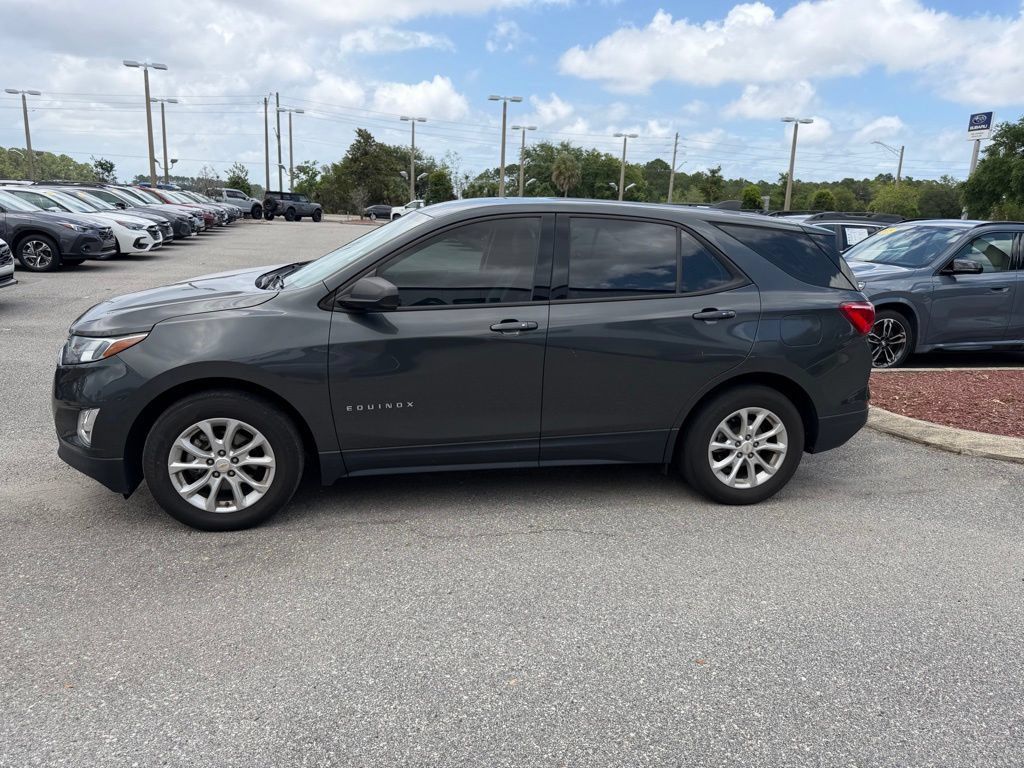 Used 2018 Chevrolet Equinox LS FWD image 11