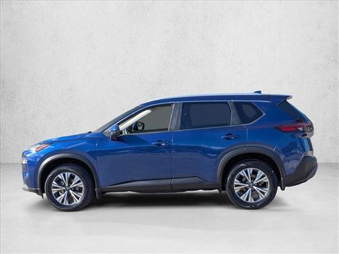 Used 2022 Nissan Rogue SV w/ SV Premium Package image 9