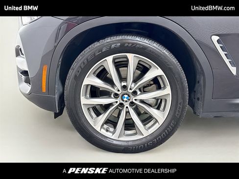 Used 2018 BMW X3 xDrive30i AWD/4WD image 2