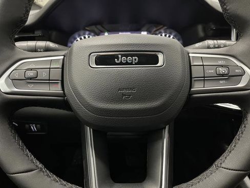 New 2026 Jeep Compass Latitude image 15