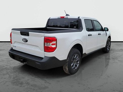 New 2026 Ford Maverick XLT w/ Equipment Group 301A AWD/4WD image 2