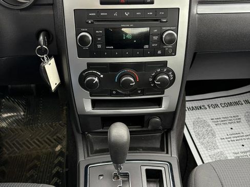 Used 2009 Dodge Charger SXT image 26