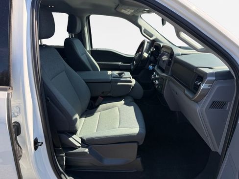 Used 2025 Ford F150 XLT w/ Equipment Group 301A Standard image 25