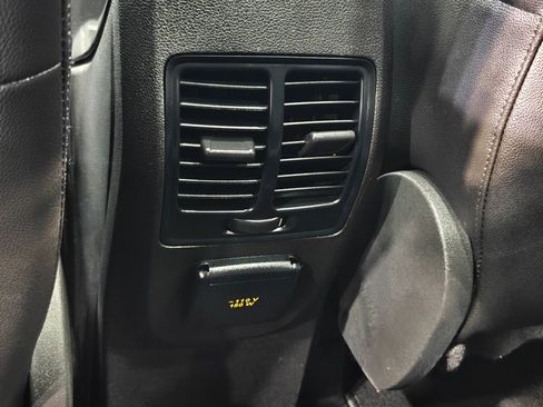 Used 2014 Ford Escape Titanium AWD/4WD image 30