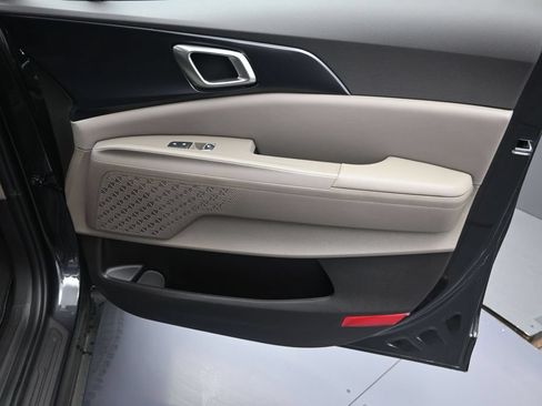 New 2026 Kia Carnival LXS FWD image 35