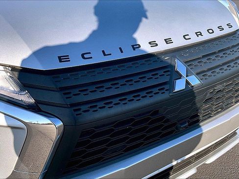 Used 2024 Mitsubishi Eclipse Cross SE image 28