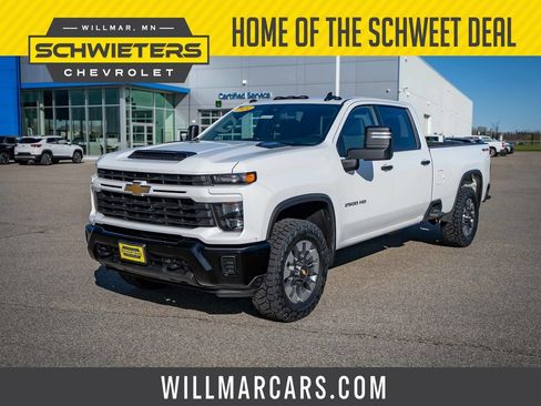 Used 2024 Chevrolet Silverado 2500 Custom w/ Custom Convenience Package AWD/4WD image 1