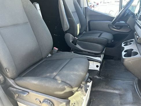 Used 2019 Mercedes-Benz Sprinter 144 image 11