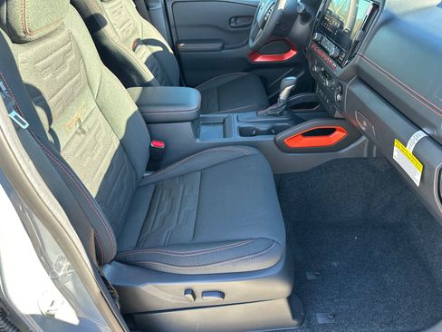 New 2026 Nissan Frontier Pro-X w/ Tow Package RWD image 13