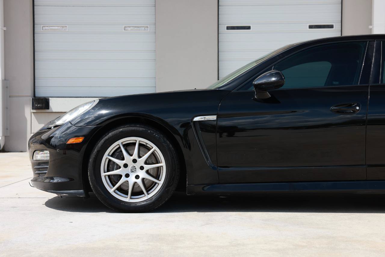 Used 2013 Porsche Panamera image 27