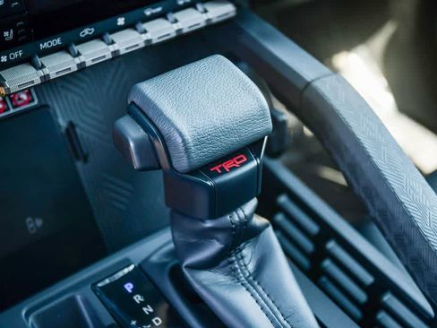 Used 2025 Toyota Tacoma TRD Sport w/ TRD Sport Premium Package image 21