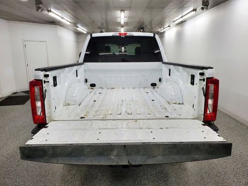 Used 2023 Ford F350 XLT w/ FX4 Off-Road Package image 6