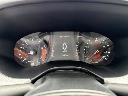 Used 2024 Jeep Compass Latitude AWD/4WD image 19