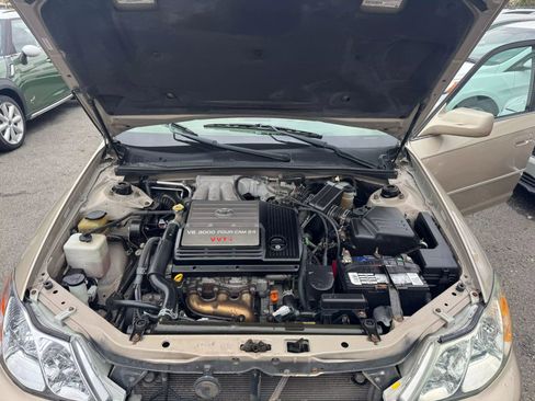 Used 2003 Toyota Avalon XLS image 33