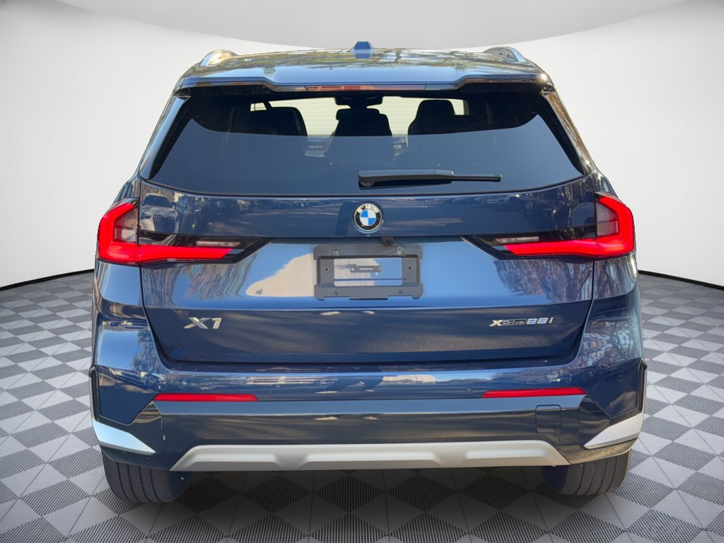 Used 2024 BMW X1 xDrive28i w/ Technology Package AWD/4WD image 11