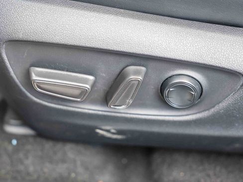 Certified 2020 Toyota RAV4 XSE image 13