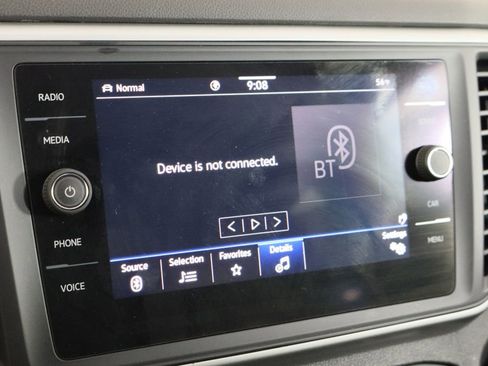 Used 2021 Volkswagen Atlas SE image 39