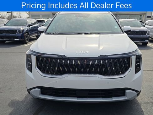 New 2026 Kia Carnival EX FWD image 8