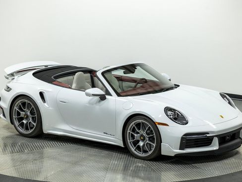 Used 2022 Porsche 911 Turbo S AWD/4WD image 29