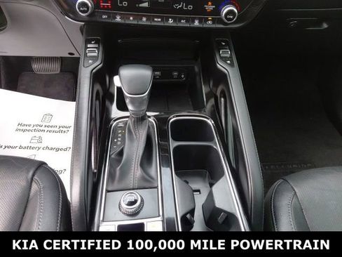 Certified 2024 Kia Telluride EX w/ EX Captain's Chair Package FWD image 13