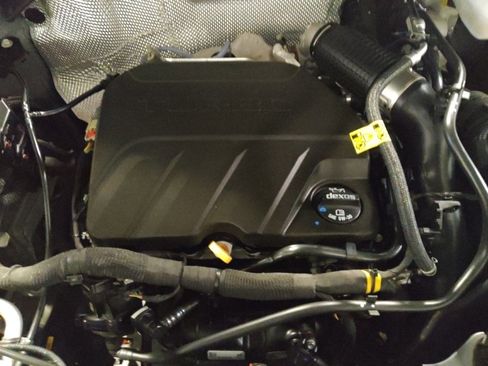 Used 2021 Chevrolet TrailBlazer LS FWD image 30