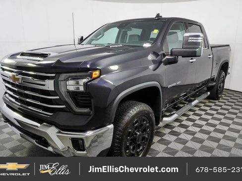 Certified 2024 Chevrolet Silverado 2500 LTZ w/ LTZ Convenience Package AWD/4WD image 26