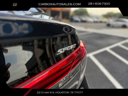 Used 2022 Honda Civic Sport image 31