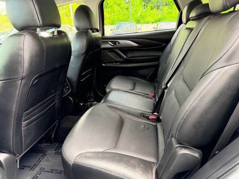 Used 2018 MAZDA CX-9 Touring FWD image 13