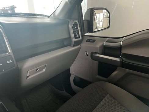 Used 2020 Ford F150 XLT w/ Equipment Group 302A Luxury image 17