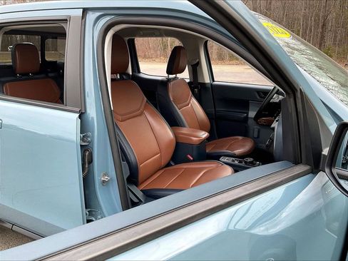 Used 2023 Ford Maverick Lariat w/ Equipment Group 500A Standard AWD/4WD image 11