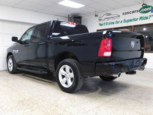 Used 2022 RAM 1500 Express w/ Wheel & Sound Group image 9