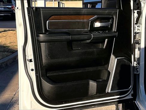 Used 2024 RAM 2500 Laramie w/ Safety Group image 21