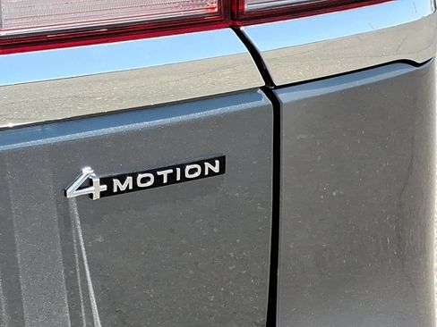 Certified 2023 Volkswagen Atlas SE AWD/4WD image 17