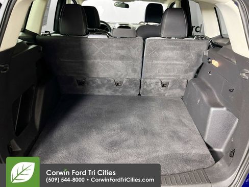 Used 2016 Ford Escape SE w/ Equipment Group 201A image 14